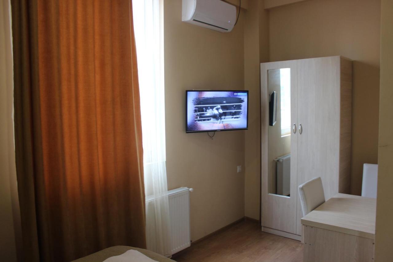 Hotel Nikea Kutaisi Ngoại thất bức ảnh